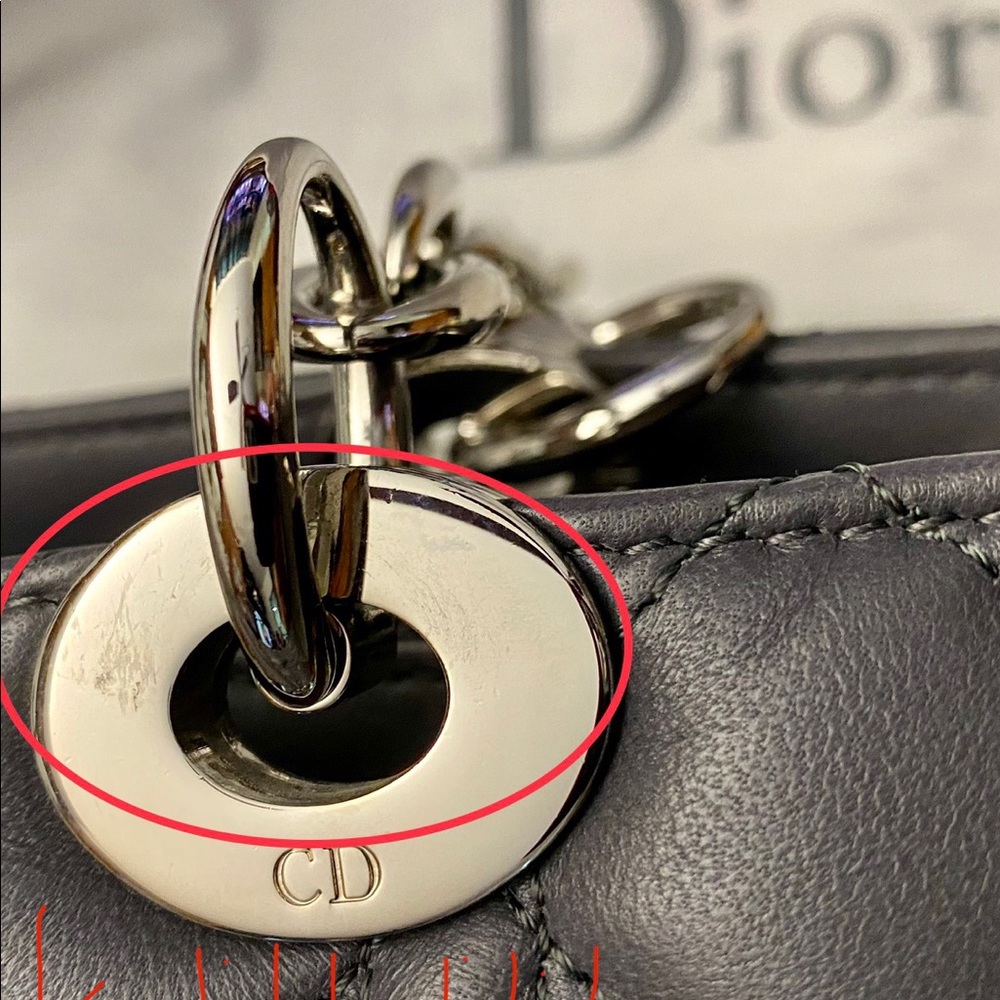 Christian Dior - Picture 3 of 10